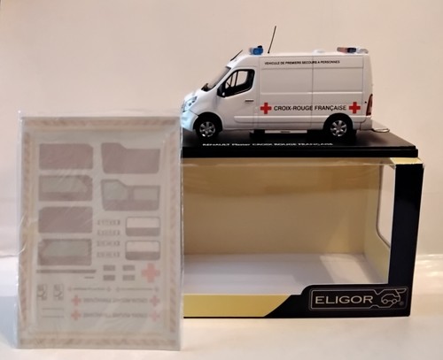 Renault master croix - croix, rouge